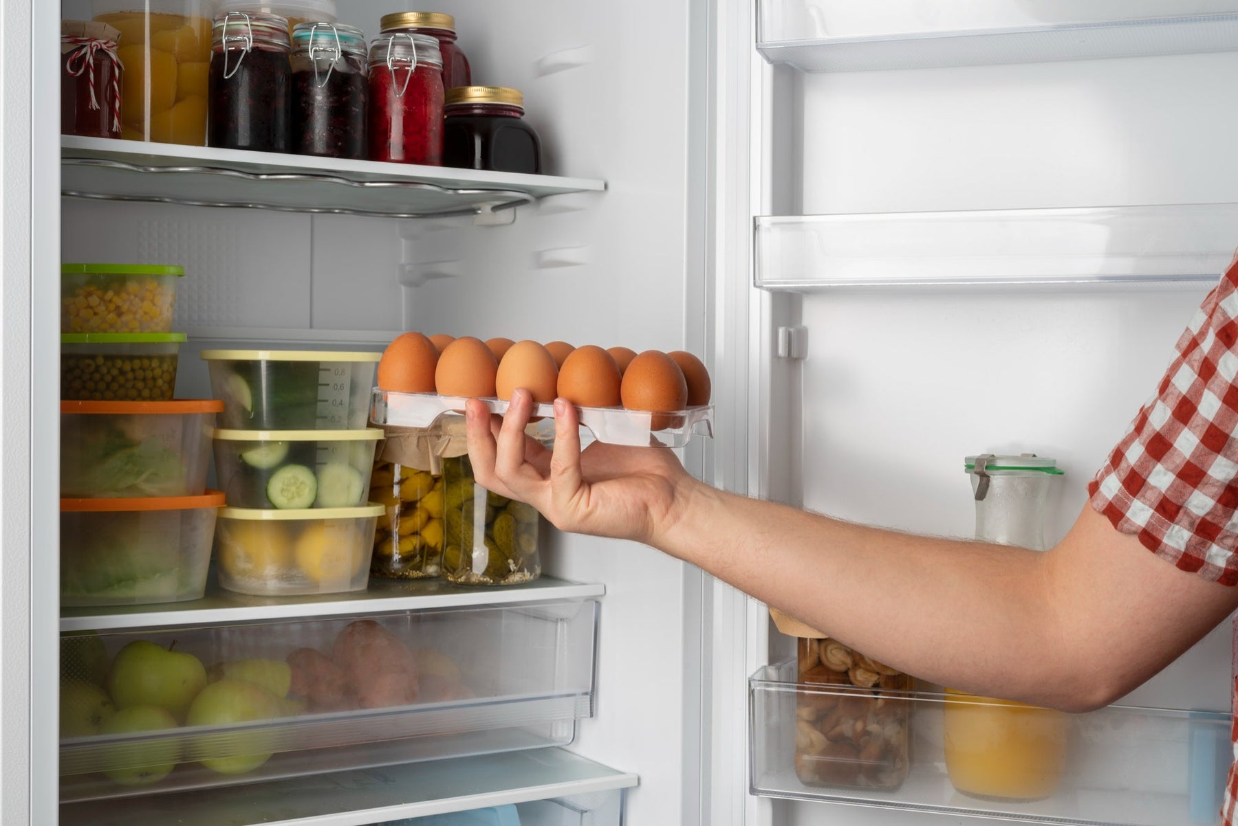 Descubre cuánto consume una nevera y cómo ahorrar energía