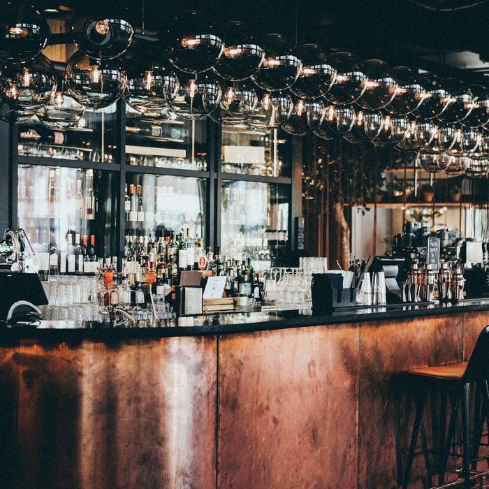 ¿Qué es un bistró restaurant o bar?