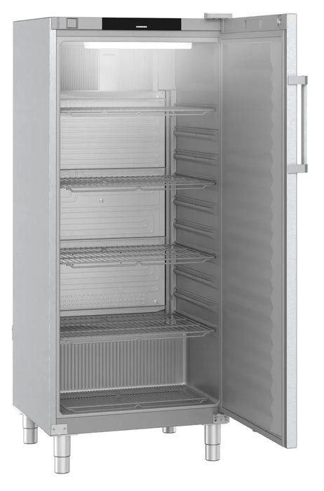 LIEBHERR Armario refrigerado inoxidable con enfriamiento por circulación de aire 600 Litros FRFCvg 5501