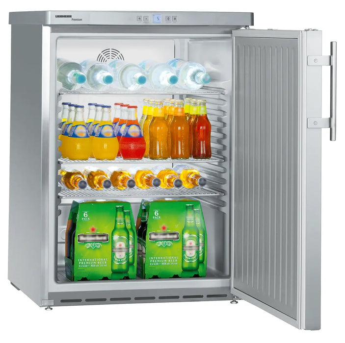 LIEBHERR Refrigerador Inox empotrable bajo encimera con enfriamiento por circulación de aire 134 Litros FKUv 1660