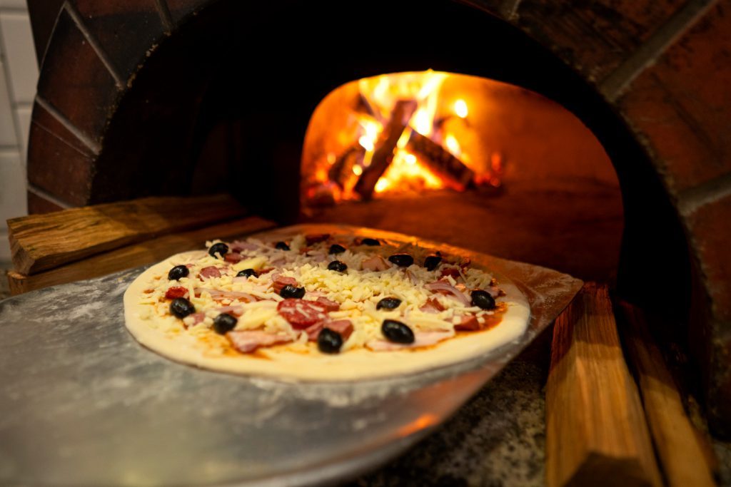 ¿Qué tipo de horno de pizza es mejor: de gas, eléctrico o de leña? horno de lena de pizza 1