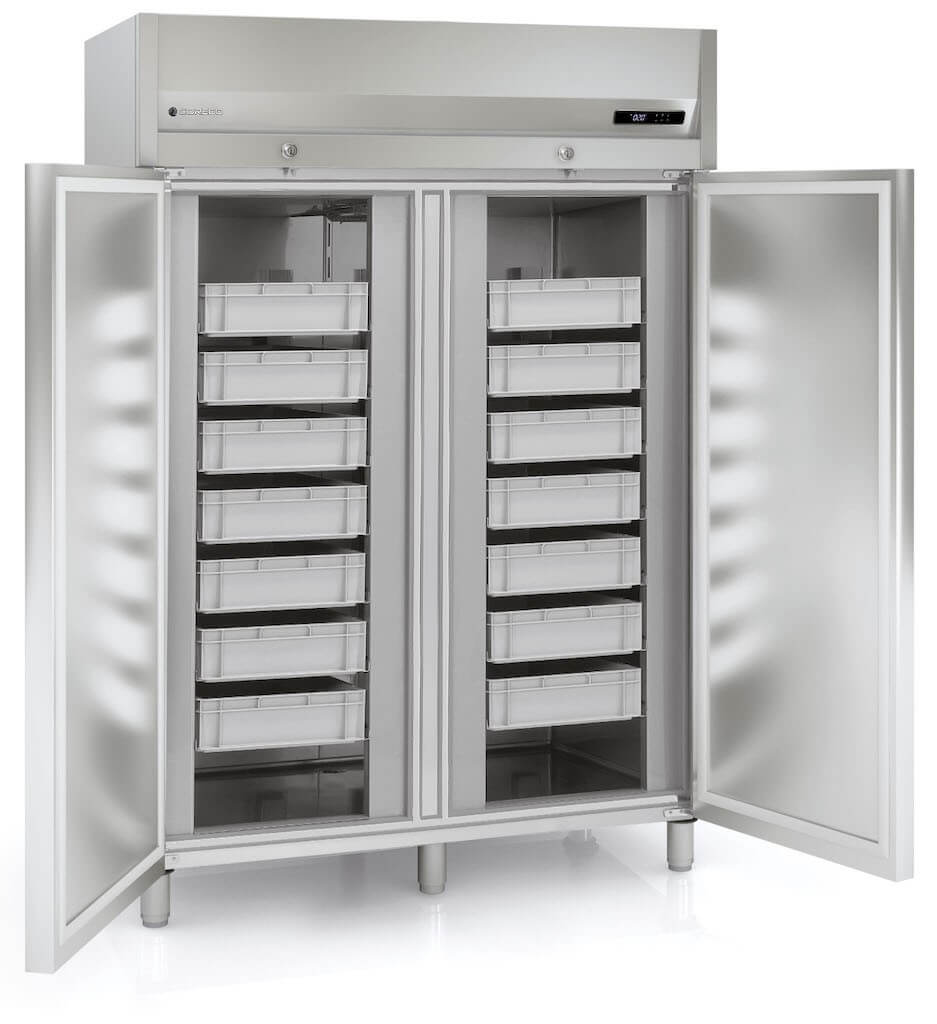 Armario refrigerado para pescado 2 puertas 1400 litros CORECO AP - 1002 - FrigeriaHosteleria.com