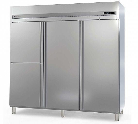 Congelador vertical 4 puertas 2200 litros CORECO ACG - 2004 - FrigeriaHosteleria.com