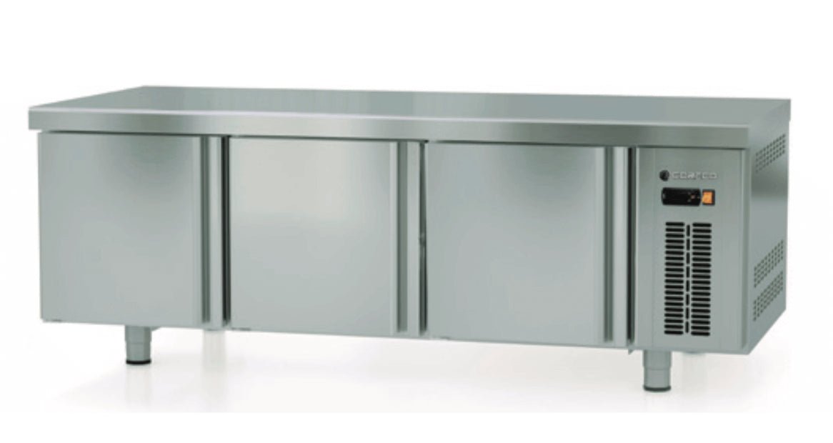 Mesa fría baja para cocina CORECO MFB - FrigeriaHosteleria.com