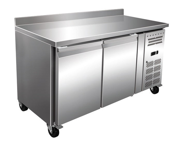 Mesa refrigerada 2 puertas ancho 136 fondo 700 GN2200TN