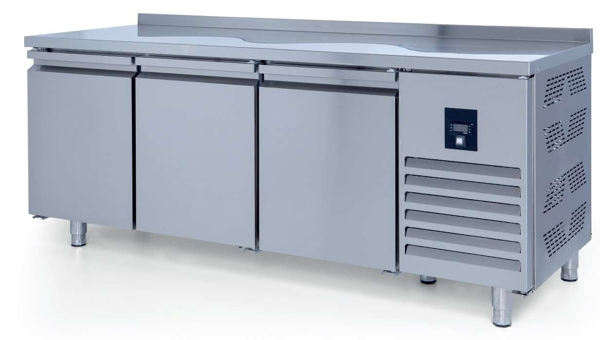 Mesa refrigerada 3 puertas ancho 200 CTS440CR - FrigeriaHosteleria.com