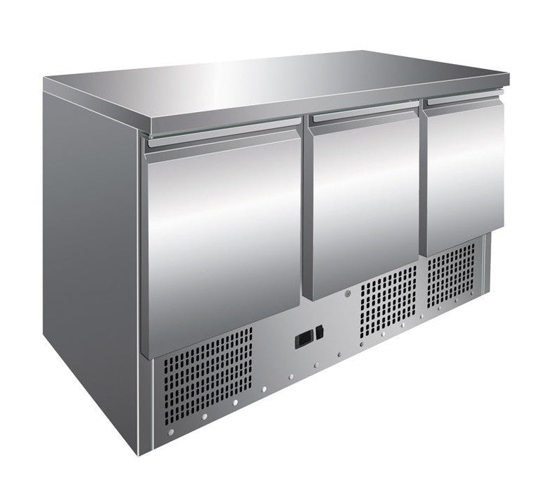 Mesa refrigerada compacta 3 puertas ancho 136 S903TOP - FrigeriaHosteleria.com