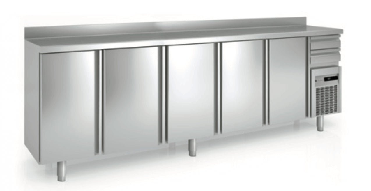Mesa refrigerada frente mostrador CORECO FMR - FrigeriaHosteleria.com