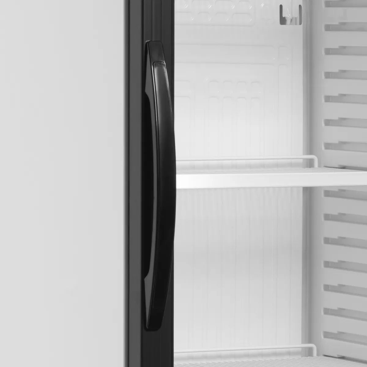 TEFCOLD Expositor botellero refrigerado 400 litros CEV425 1 LED - FrigeriaHosteleria.com